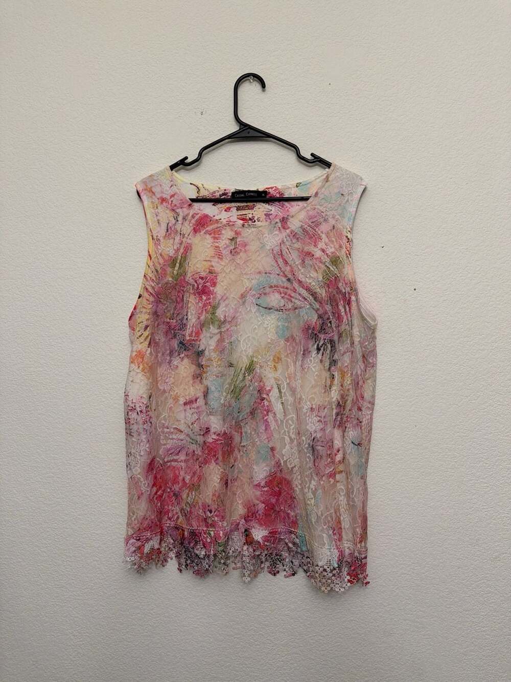 Romantic Boho Casual Express XL LaceFloral Sleeveless Top Pink Watercolor Blouse